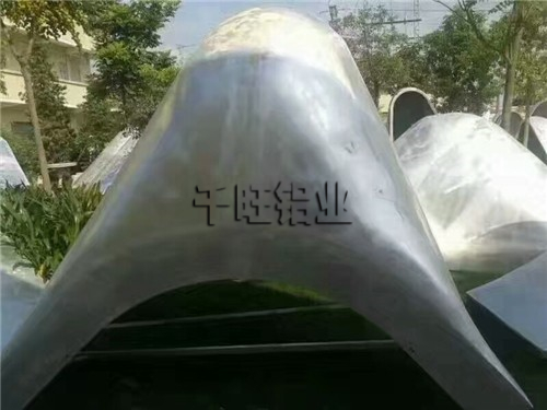 云南雕花铝单板甚麽公司好？教你选购上乘雕花铝单板？