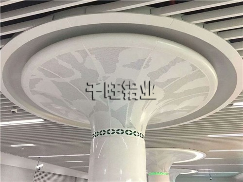 富民教你选一个好的拉丝铝单板制作商
