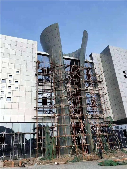 铝合金空调罩什么公司好？咋样选择完美铝合金空调罩