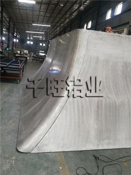 澳门如何才可以挑选到高品质的双曲铝单板