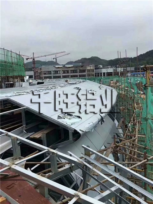 罗平4个技巧让你快速的采购优良的石纹铝单板