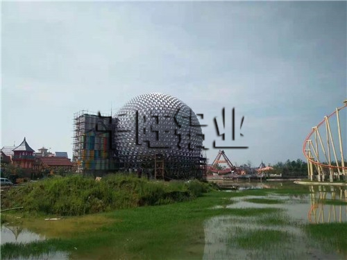 重庆千旺建材公司告诉大家快速买到高品质双曲铝单板